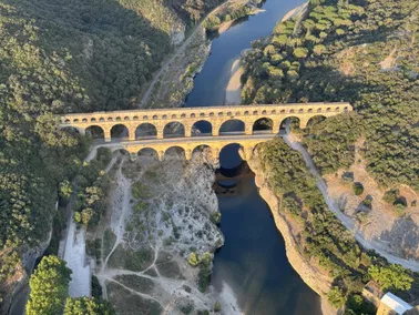 Pont du Gard en hélicoptère