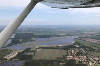 Neuhardenberg mit Flugplatz