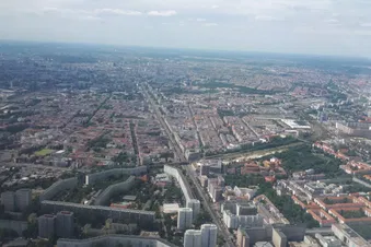 Flexibler Rundflug über Berlin-kurzfristig verfügbar