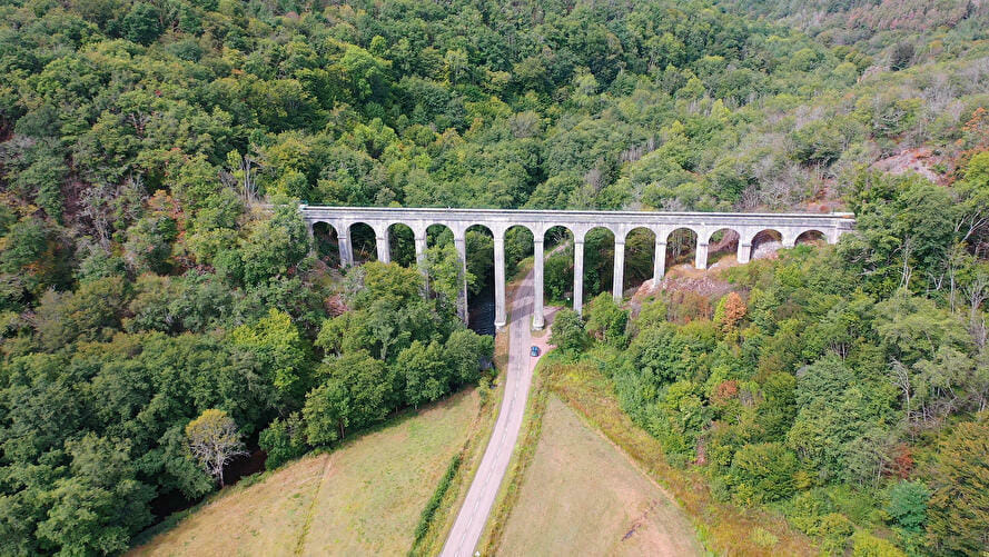 Lacs, Chateau , Forêts et Aqueducs en Morvan