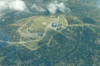 Rundflug über den Harz und das Kyffhäuserdenkmal