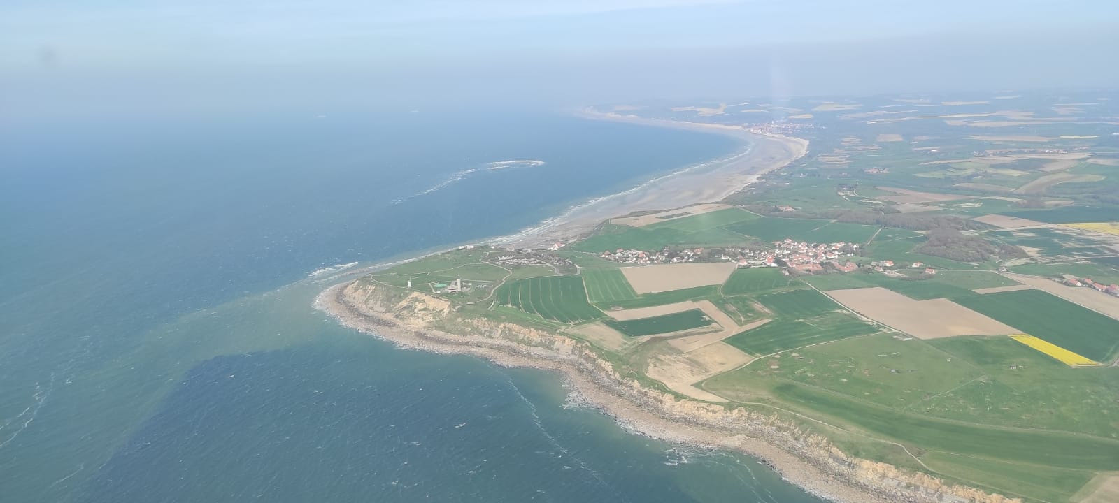 Balade aérienne en Côte d'Opale par les châteaux
