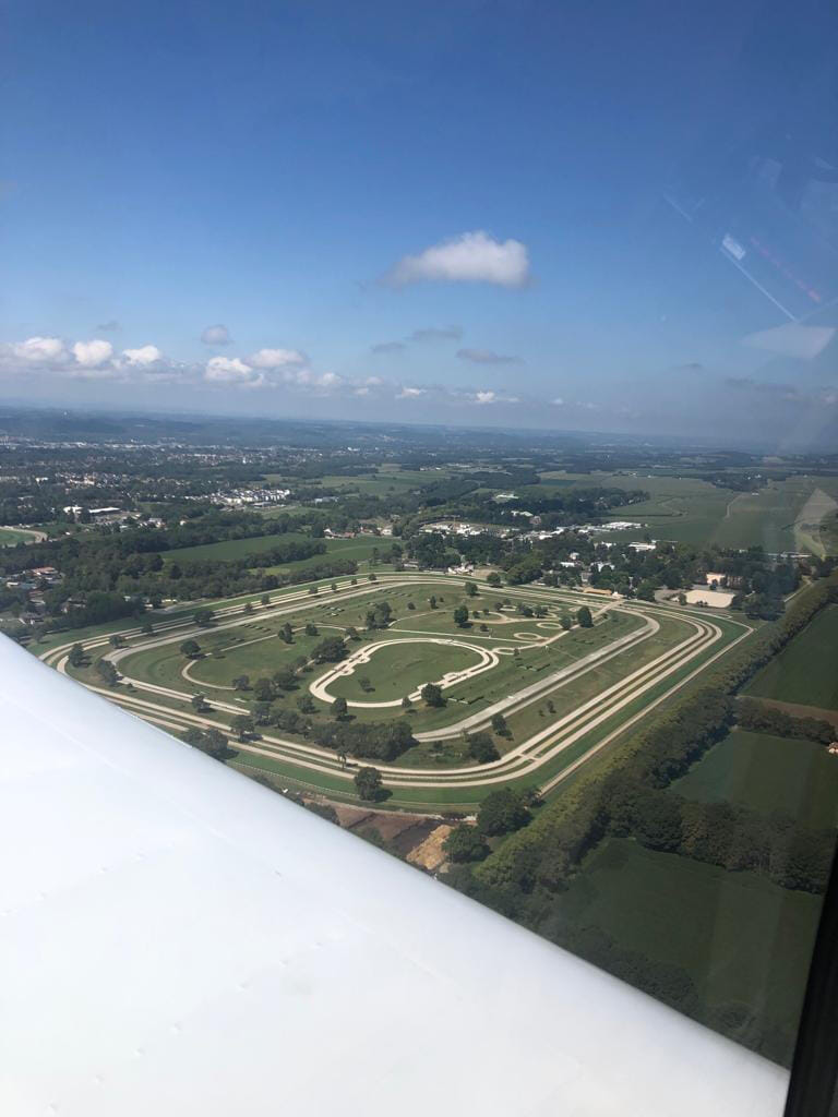 🏰🛩Tour de Pau (Château; Eau Vive, Hippodrome...etc.)🛩🏰