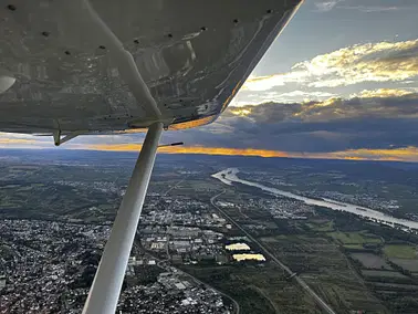 1h Rundflug nach deinen Wünschen!