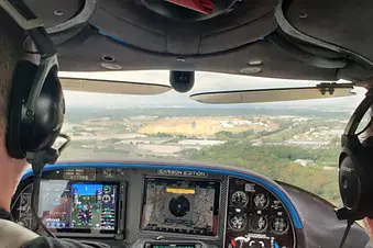 Découverte du pilotage : Vol et simulateur - Cirrus SR22