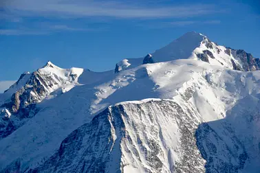 Magnifique vol autour du Mont-Blanc et des Alpes Suisses !