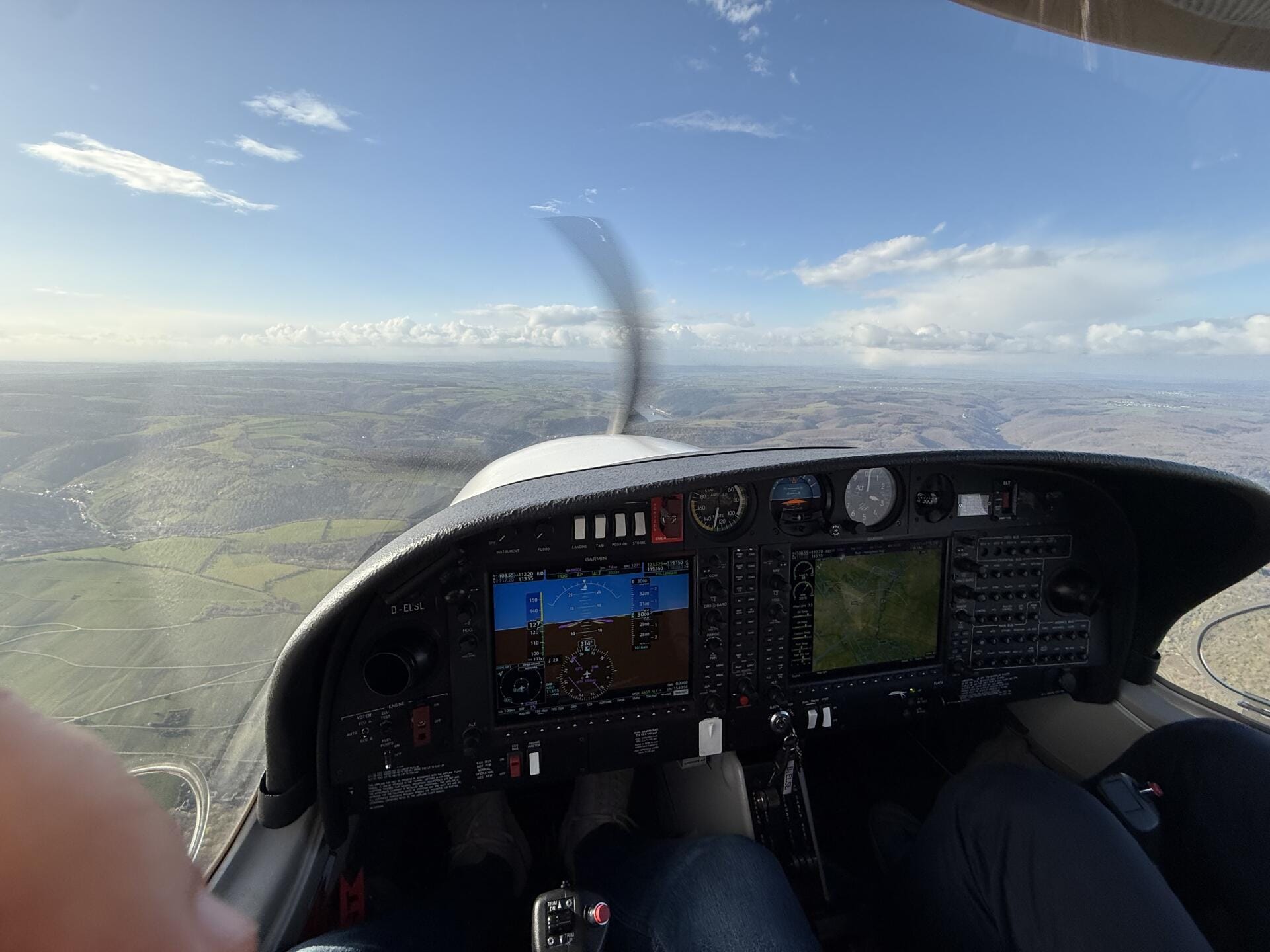 Rundflug: Entdecke Burgen/Schlösser am Rhein bis zur Mosel