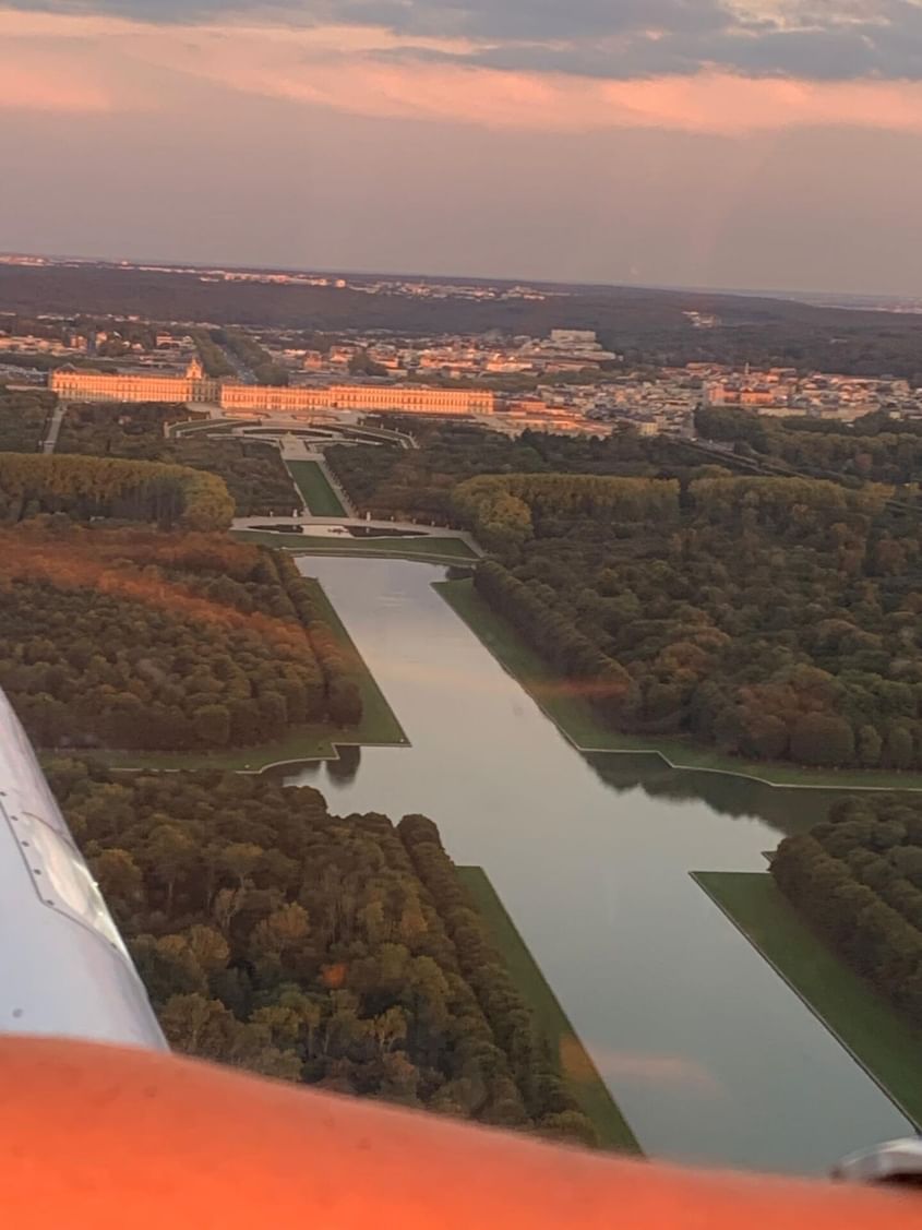 À travers les Yvelines : Châteaux, Seine, Zoo, Paris (1h)