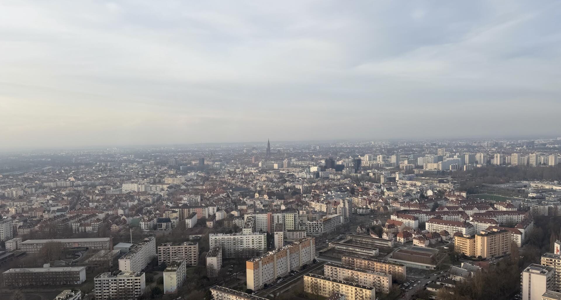 Vue sur Strasbourg à l'atterrissage