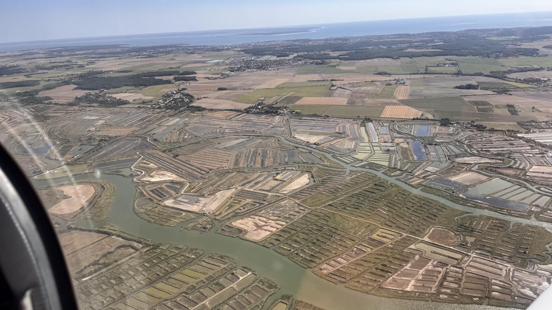 Les marais salants autour de la Seudre
