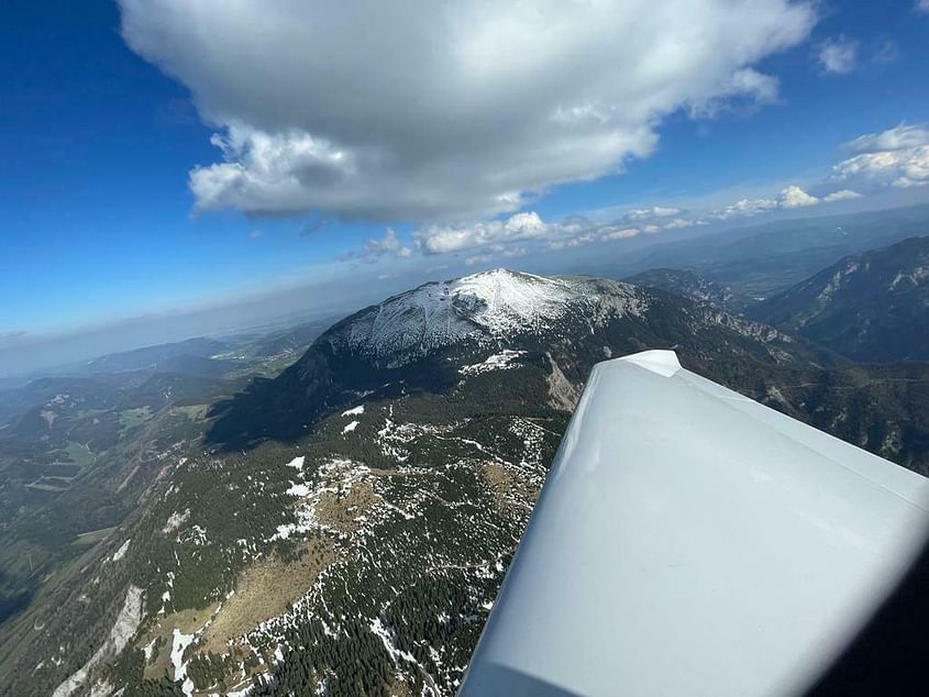 Panorama-Flug über die schönsten Landschaften Ostösterreichs