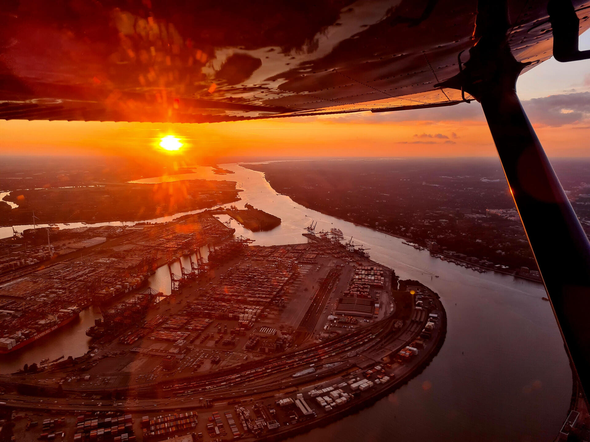 Großer Exklusiver Rundflug für Familie & Freunde 45 Min.