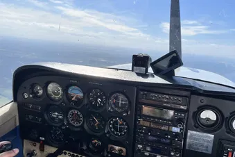 Ostseeflug nach Barth – Küstenzauber aus der Luft erleben!