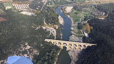 Les Alpilles, les Baux de Provence, le pont du Gard...