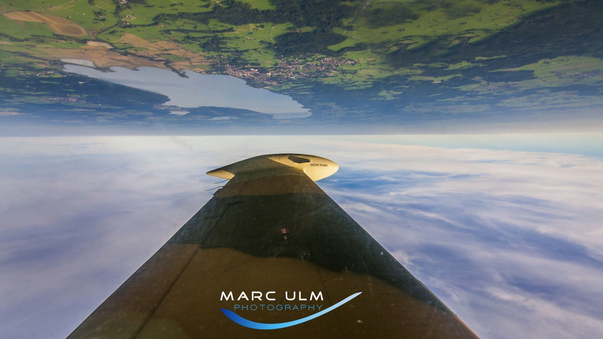 Acrobatic Flight * Ex. Lybian Airforce Marchetti F260WL