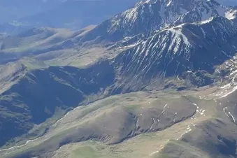 Survol du Pic du Midi de Bigorre , vue imprenable