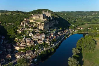 La vallée de la Dordogne et ses Châteaux