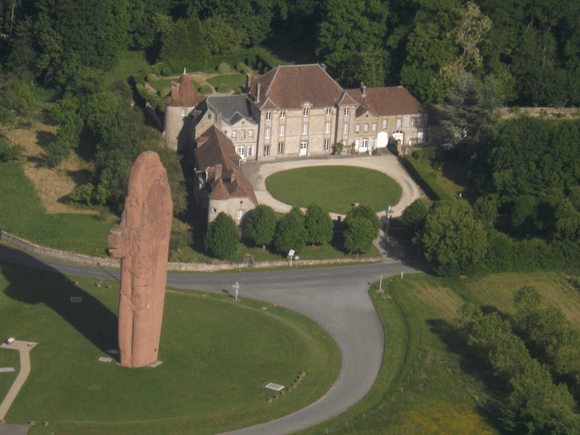 Balade aérienne entre Châteaux et les vignes