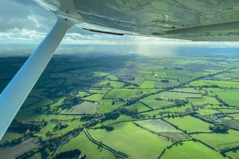 45 mins Air experience flight over the Midlands