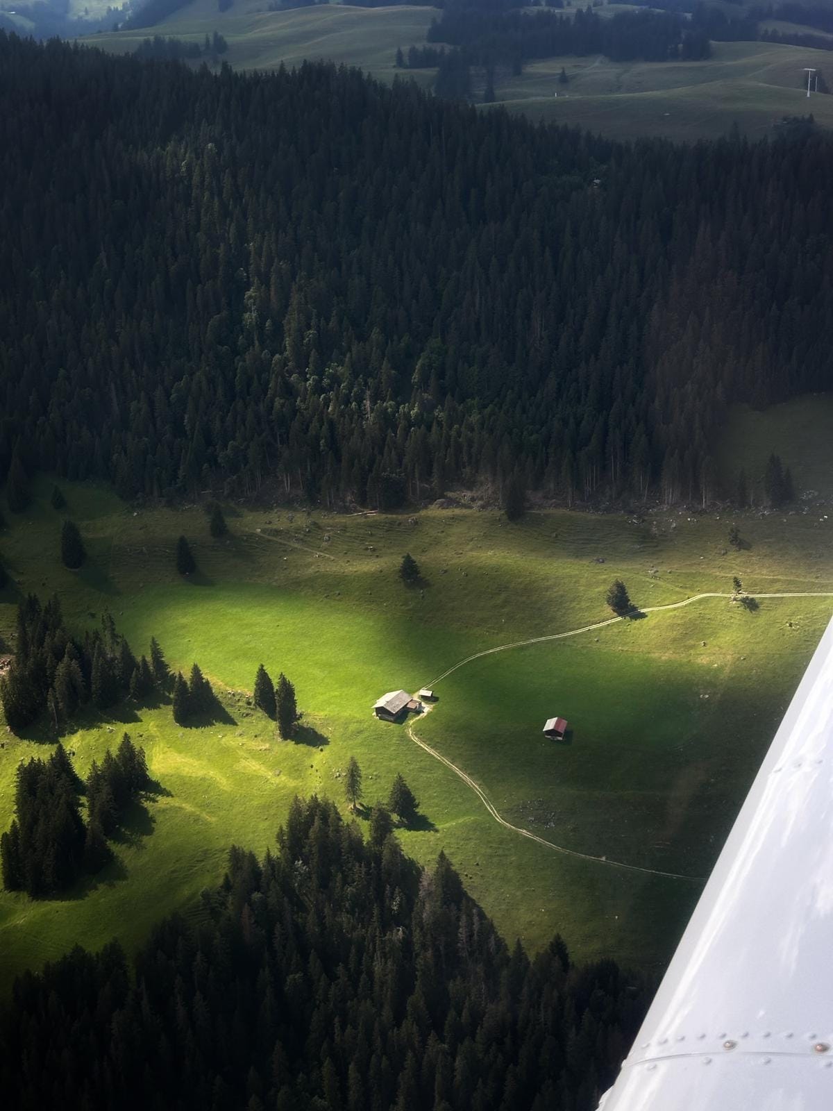 Exklusiver Rundflug über die Schweiz