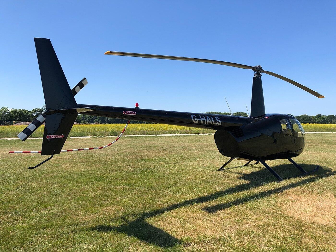 Robinson R44