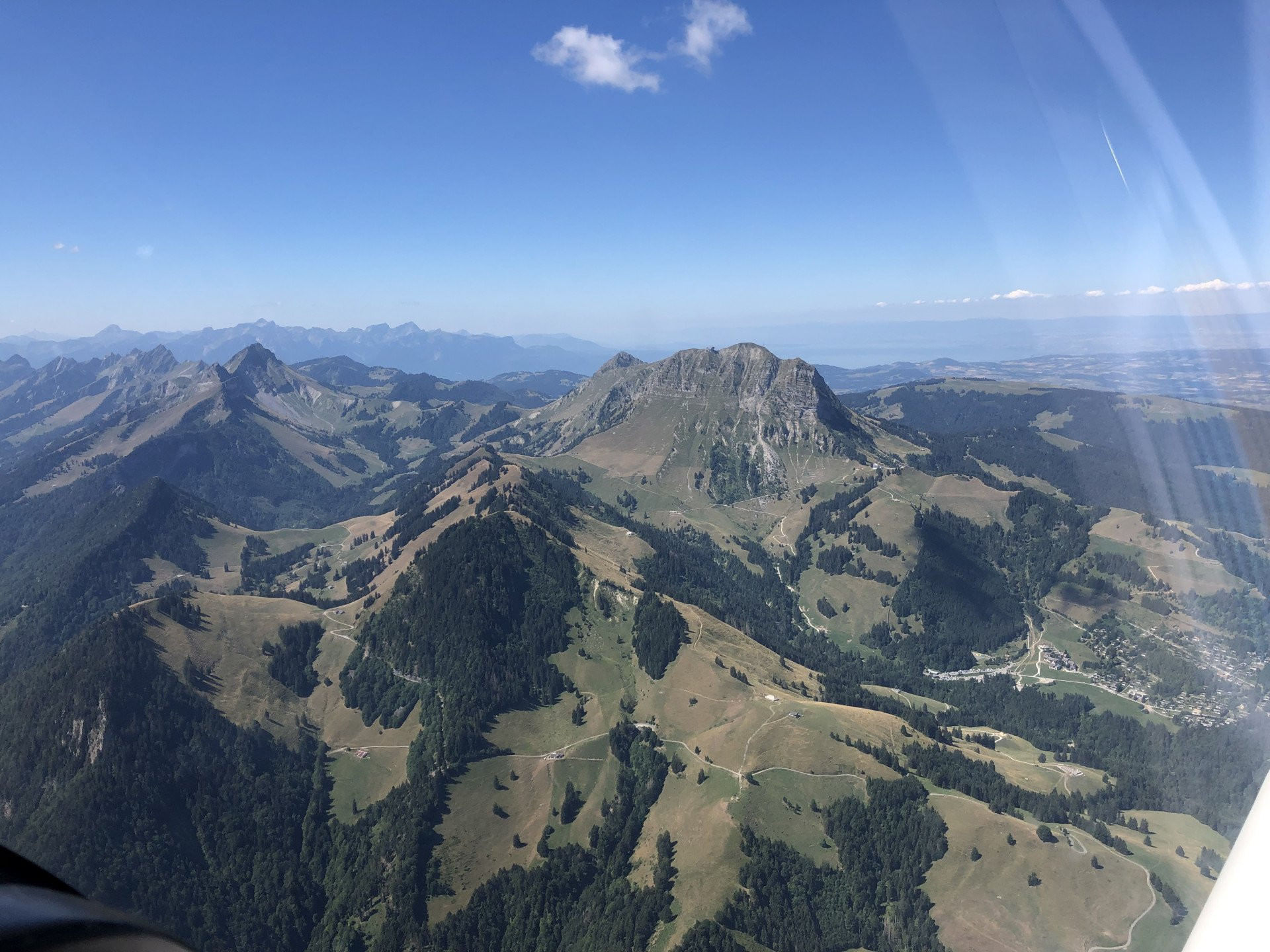Vol : le "pays d'en haut" Suisse au départ de Montbéliard