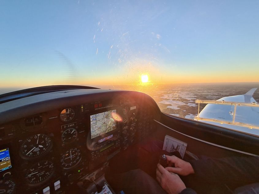 Dämmerungs-/Sonnenuntergangsflug (1 P.)