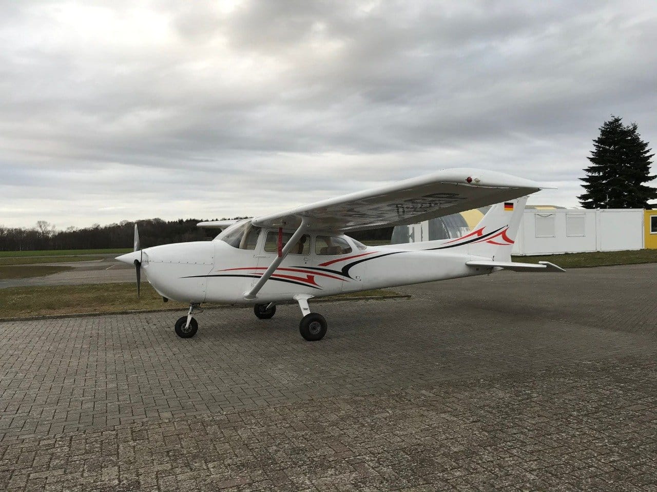 Cessna 172 N