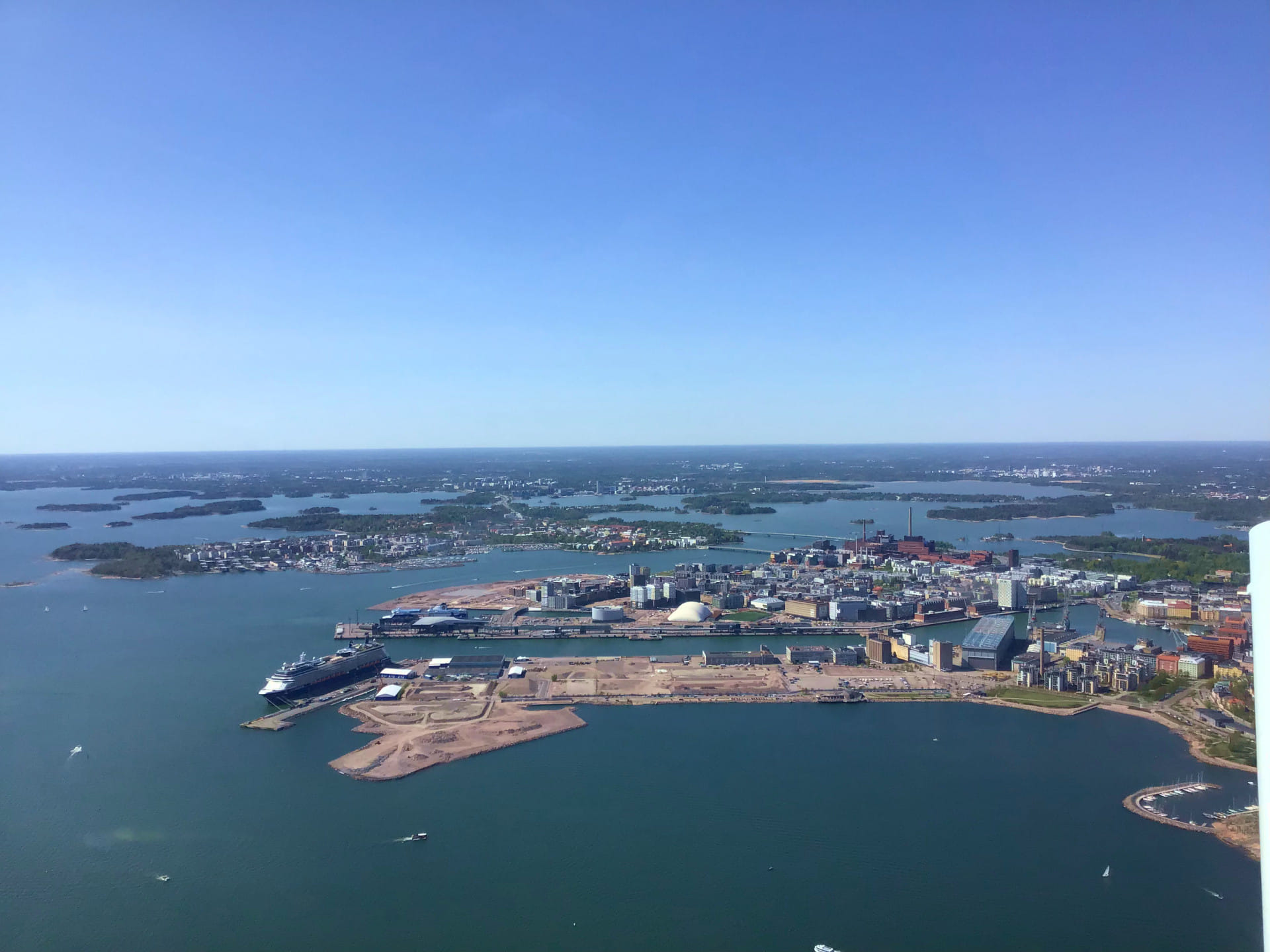 Helsinki, Hernesaari Port