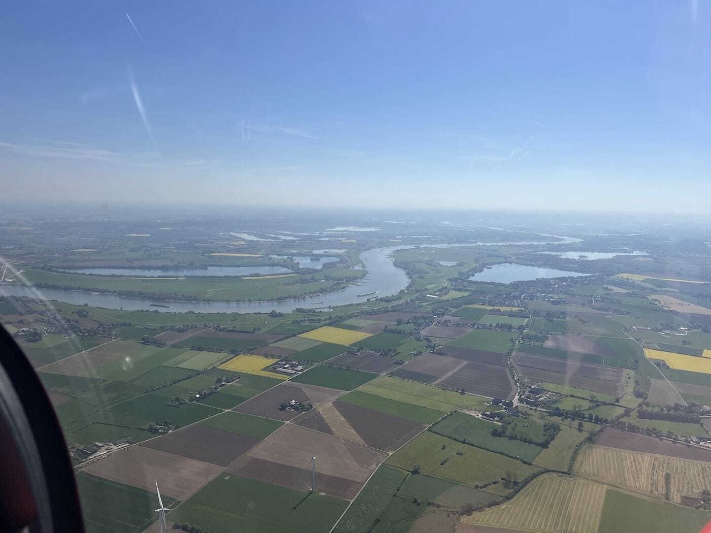 Rhein zwischen Moers und Wesel