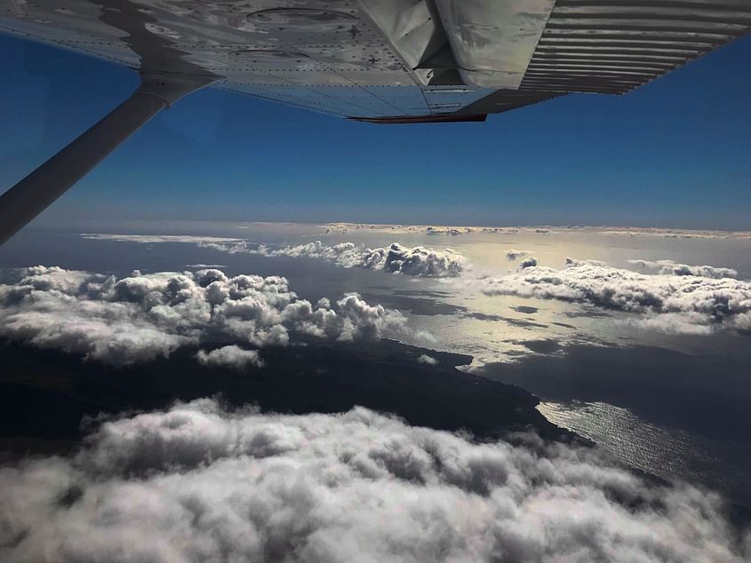 Vol - La Réunion : lagon, tours des cirques et volcan