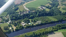 Balade aérienne sur la vallée de la Dordogne