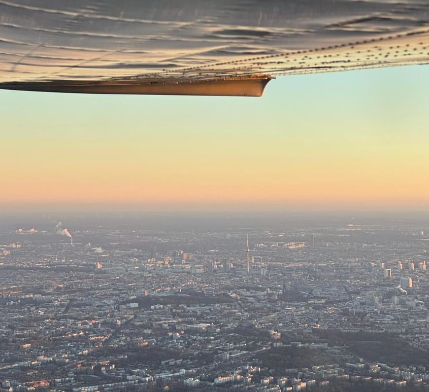 Berlin von oben erleben – Rundflug über die Hauptstadt