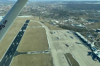 Legendärer Schnitzelflug nach Halle - Genuss mit Aussicht!