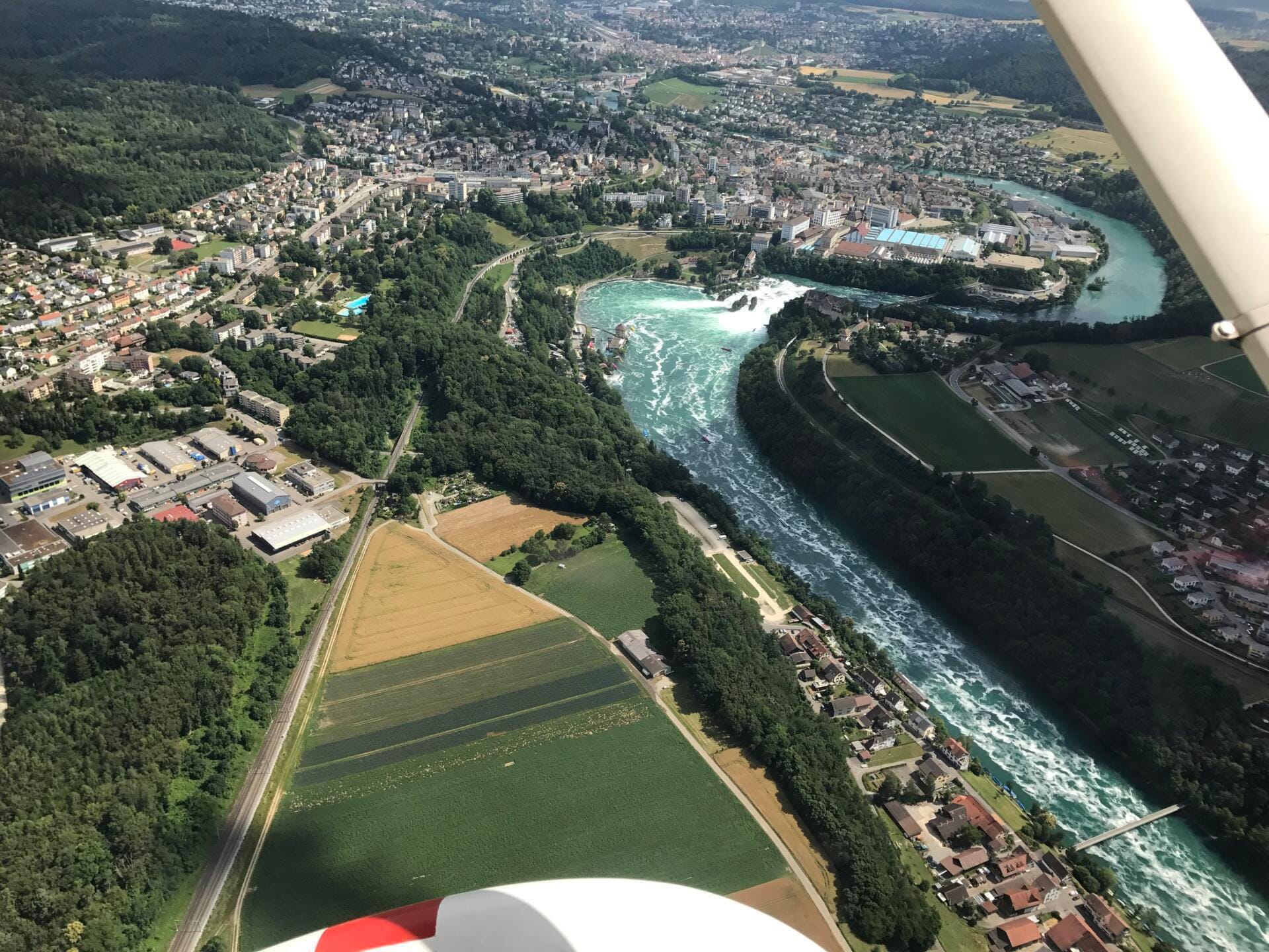 Rheinfall-Panorama: Atemberaubender Rundflug (2 Pax, EUR)