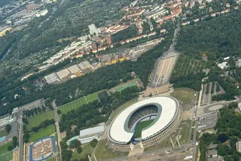Berlin von oben erleben – Rundflug über die Hauptstadt