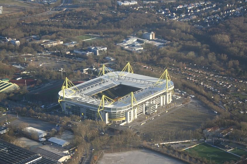 Dortmunder Westfalenstadion von oben