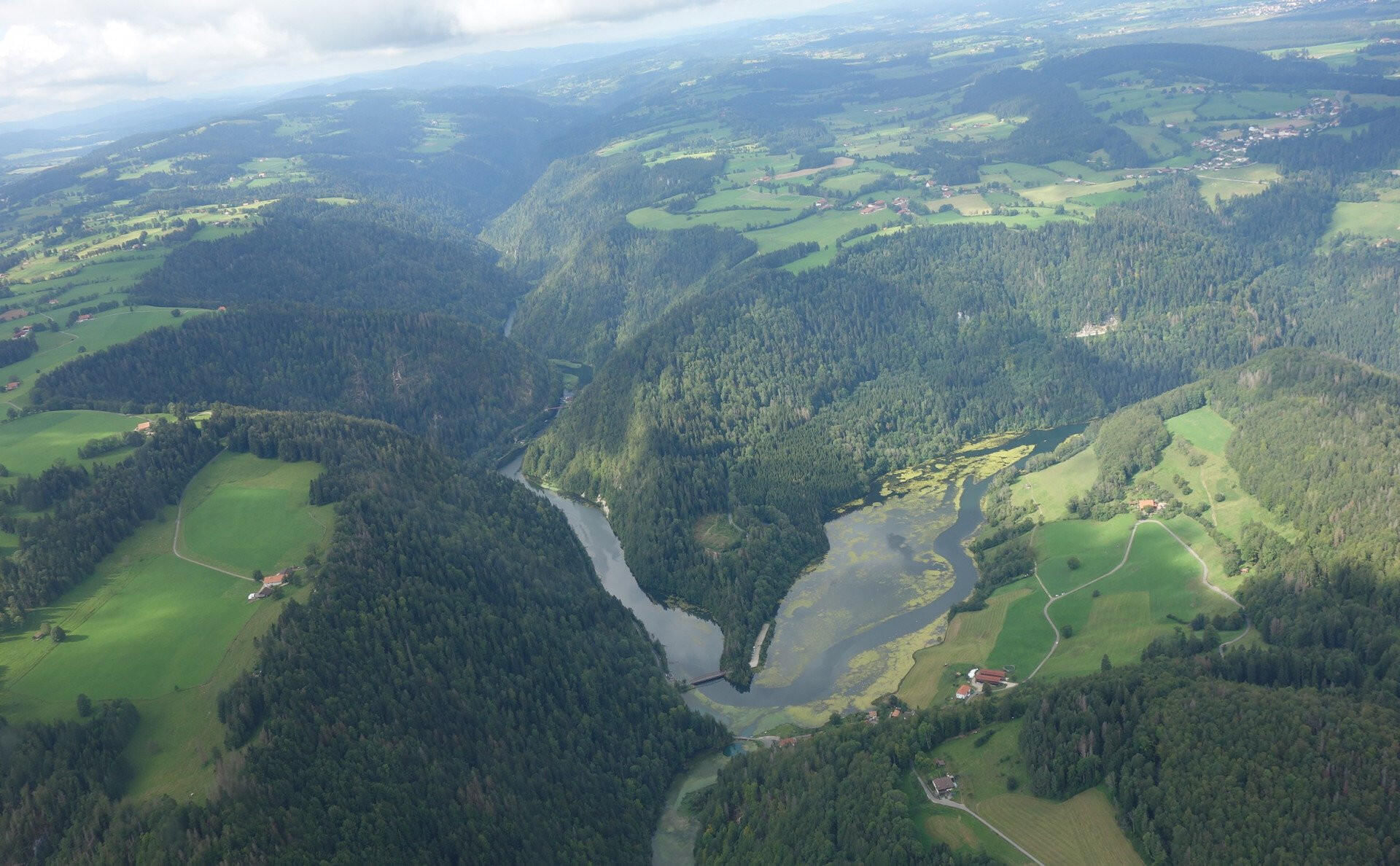 Le Doubs et les citadelles