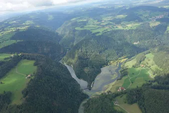 Le Doubs et les citadelles