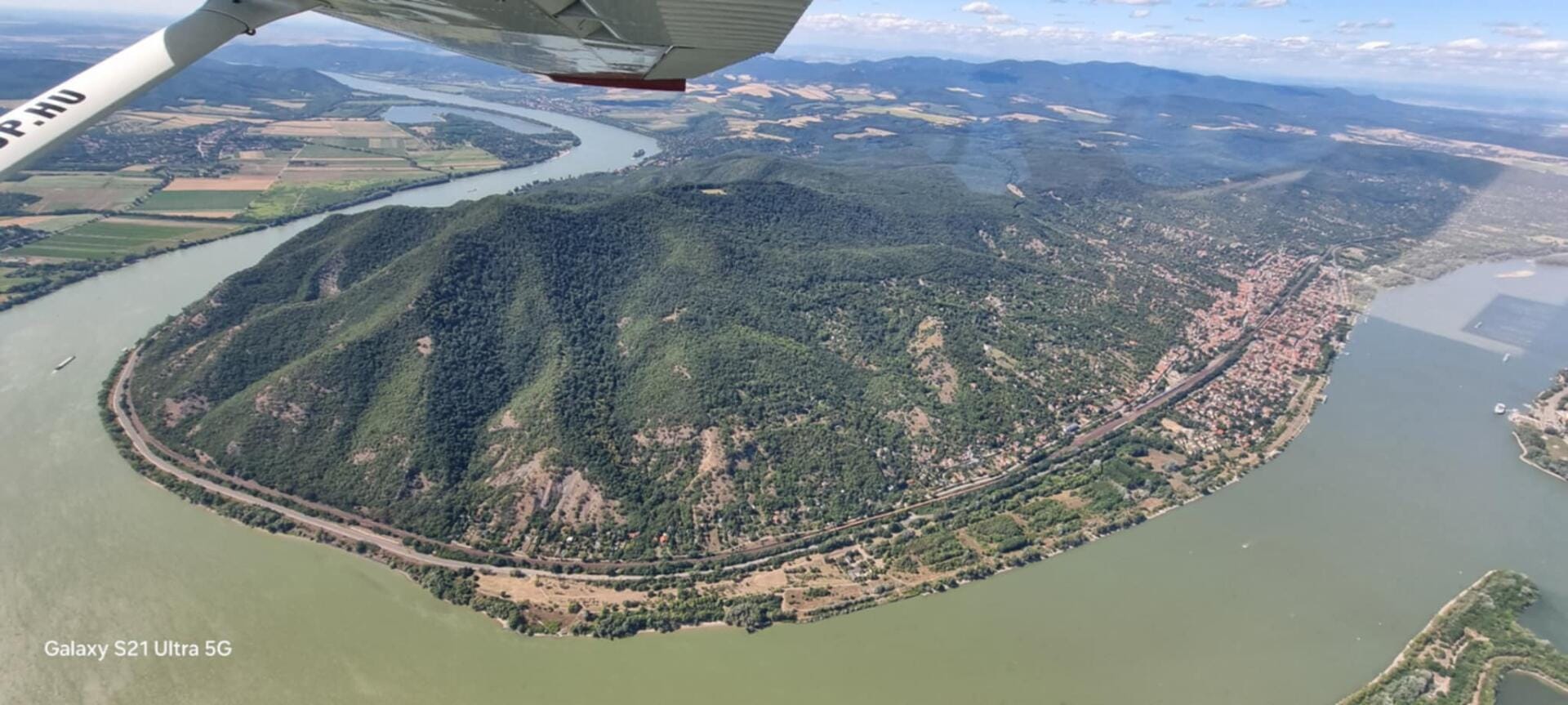 Danuabe bend and Nagymaros