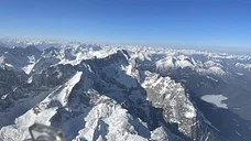 Alpen mit viel Neuschnee