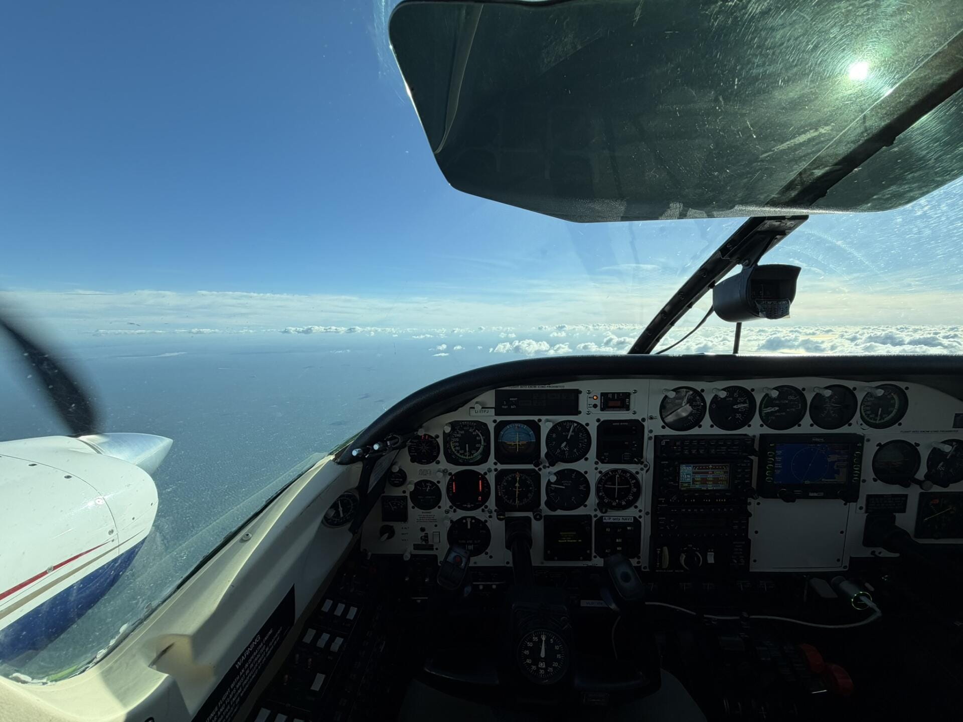 Cessna T303