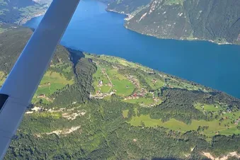 Scenic Flight Experience: Lakes and Mountains