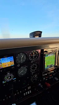 Cockpit avionics GTN 750 G5 IFR