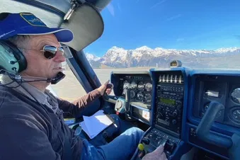 Survolez Carcassonne Château Monsegur Mont Valier