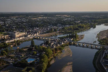 Les châteaux de la Loire en Hélicoptère - LE JOYAU