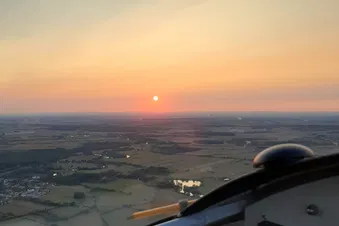 Vol en fin de journée en Bourgogne