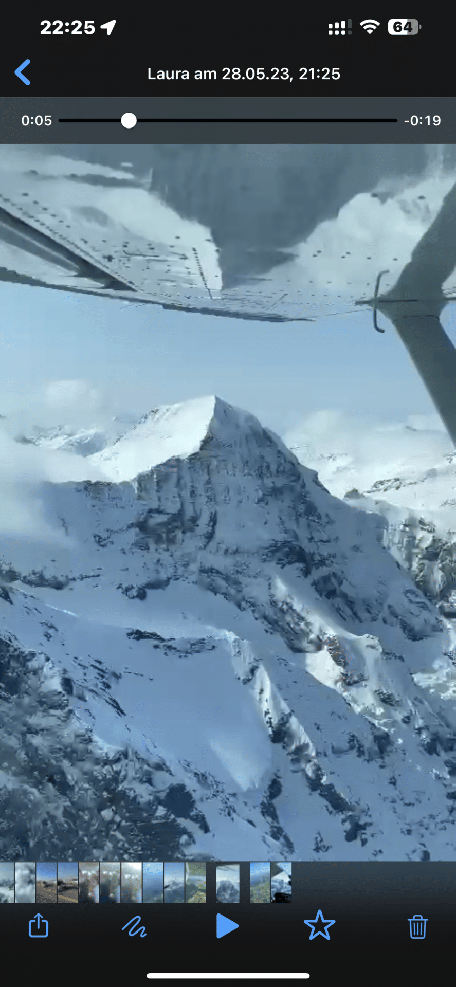 Abflug-Triengen: Eiger Mönch Jungfrau Aletschgletscher
