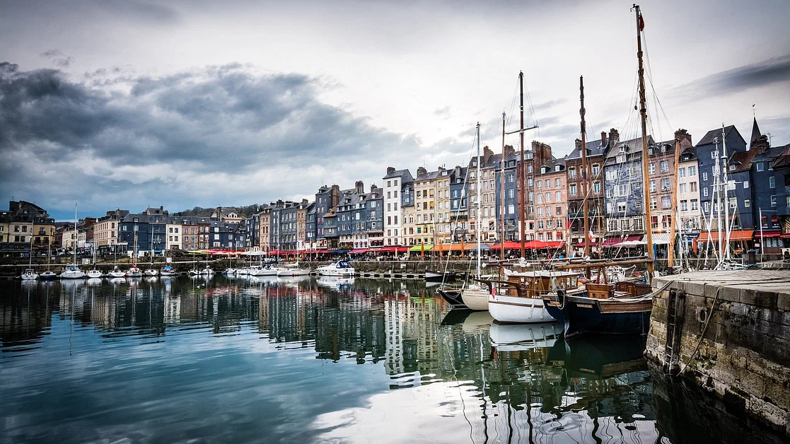 A Day Trip to the Picturesque Port Town of Honfleur