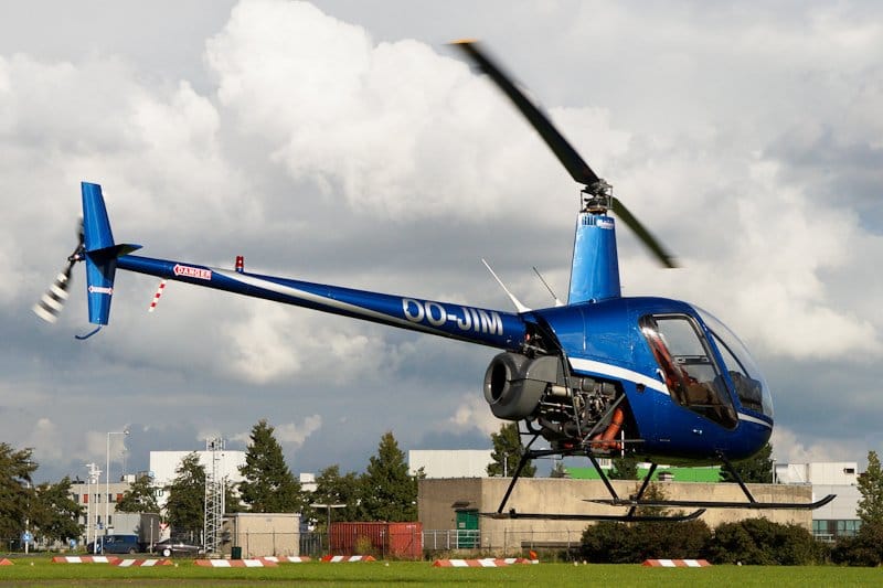 Robinson R22